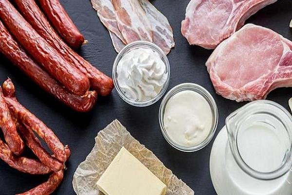 قطع مصرف چربی اشباع‌شده برای افراد در معرض خطر بیماری قلبی موثر است