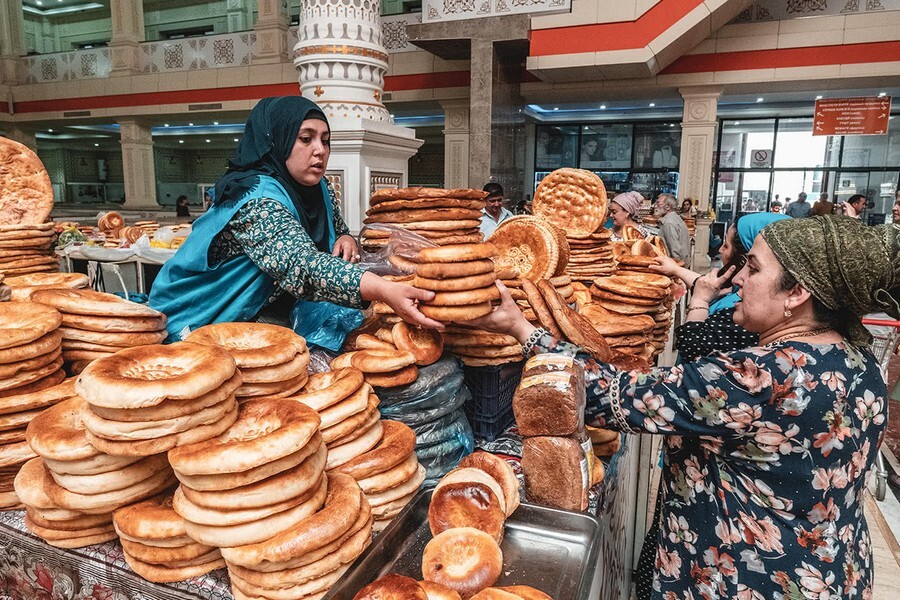 Bakery in Tajikistan.jpg