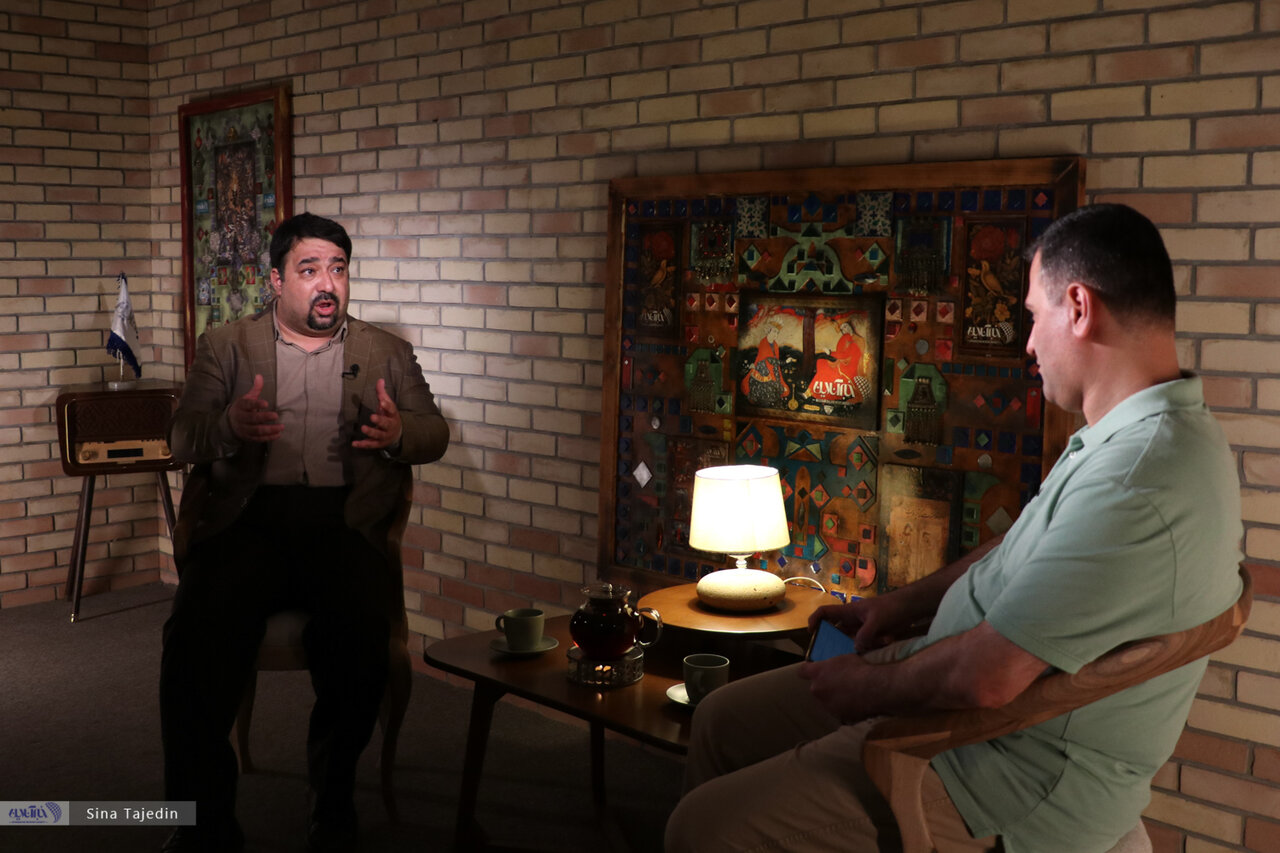 حدود ۱۰ میلیون ایرانی از اقتصاد دیجیتال نان می‌خورند / مهاجرت از سطح دانشجو به سطح کسب‌وکار رسیده است!