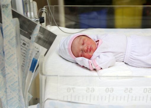 از تجهیزات تا دارو؛ نوزادان نارس محکوم به مرگ نیستند