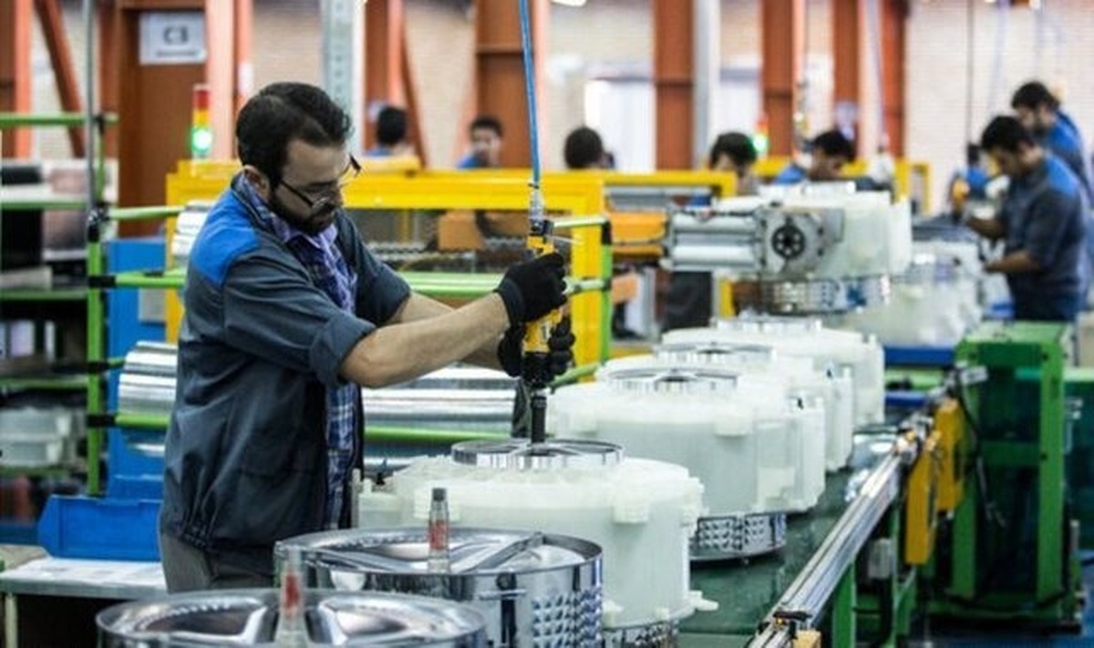 افتتاح واحدهای صنعتی جدید در استان تهران / زمینه اشتغال ۱,۵۹۰ نفر فراهم شد