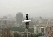 هشدار نارنجی برای گروه‌های حساس / هوای تهران آلوده شد