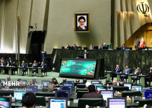 وزارت بهداشت مانع افزایش ظرفیت پزشکی و دندانپزشکی است