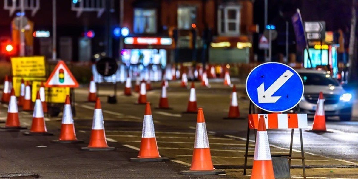 کیمیا صنعت؛ بهترین تولید کننده تابلوهای راهنمایی رانندگی