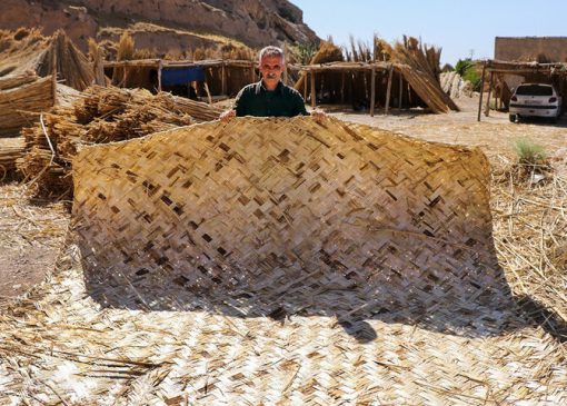 ۴ میلیارد تومان اعتبار به بوریا بافان زرقان فارس تخصیص یافت