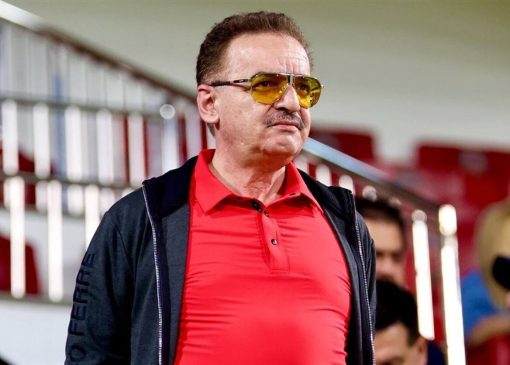 درخواست مالک تراکتور از رئیس فیفا / زنوزی به رئال و بارسا نامه نوشت