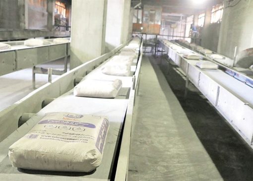 دیروز 1.4 میلیون تن سیمان در بورس کالا معامله شد