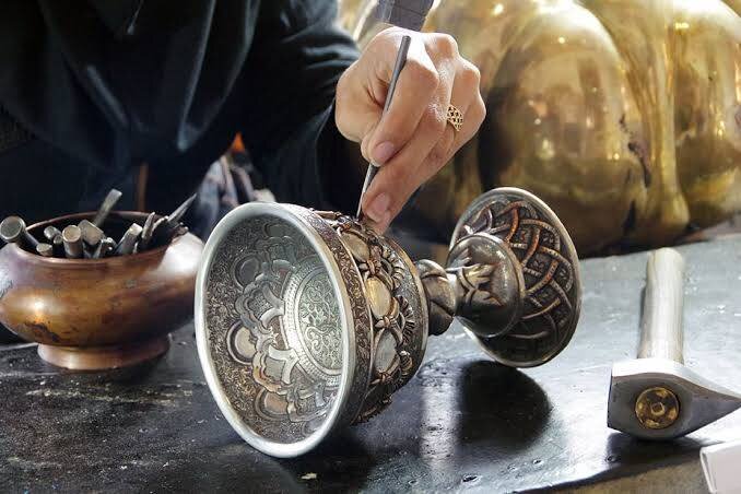 آسیب عمیق به اقتصاد هنر اصفهان؛ فروش نوروزی صنایع دستی کمتر از انتظار