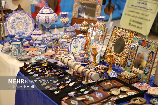 آسیب عمیق به اقتصاد هنر اصفهان؛ فروش نوروزی صنایع دستی کمتر از انتظار