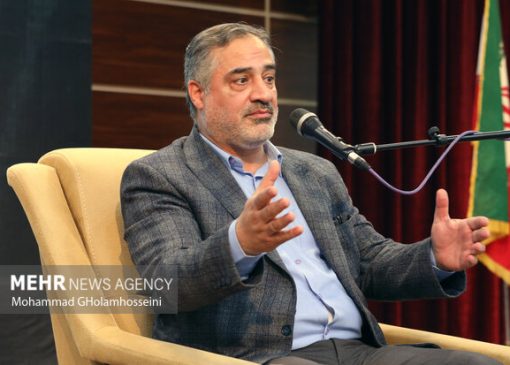 ابوالقاسمی: تداوم حضور مردم معادلات دشمن را بهم ریخته است