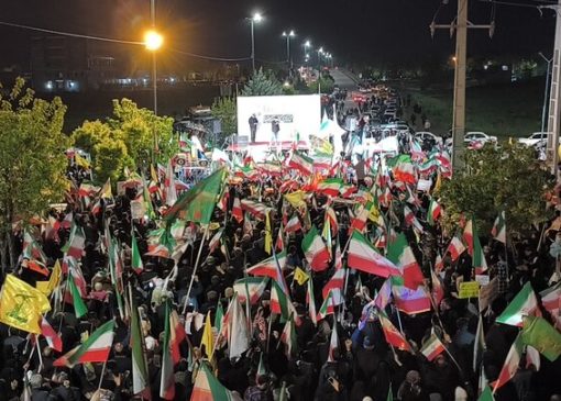 تا صبح پیروزی بخوان، الله اکبر