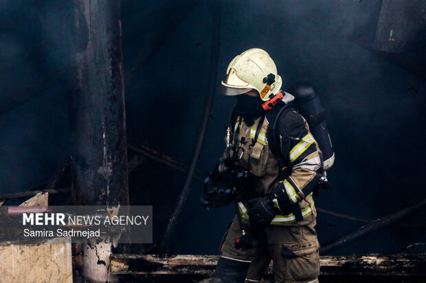 حریق منزل مسکونی در پنج‌تن مشهد بدون مصدوم مهار شد