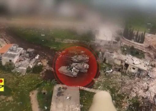 حمله پهپادی حزب‌الله به بولدوزر نظامی صهیونیست‌ها در «بنت جبیل»