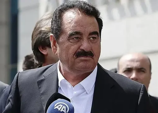 خواننده معروف و نوستالژی در بیمارستان بستری شد