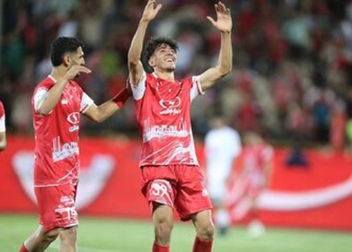 مدافع پرسپولیس لگد به بخت خود زد