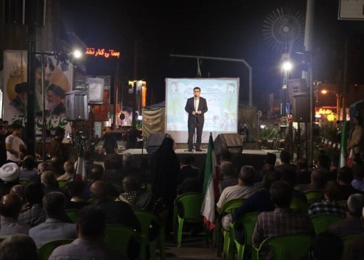 پروانه:کارگران سربازان خط مقدم جبهه اقتصادی هستند