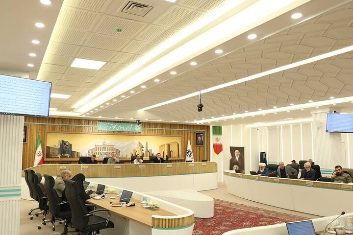 چالش تورم، ترافیک و جبران خسارات جنگ در جلسه شورای شهر تبریز