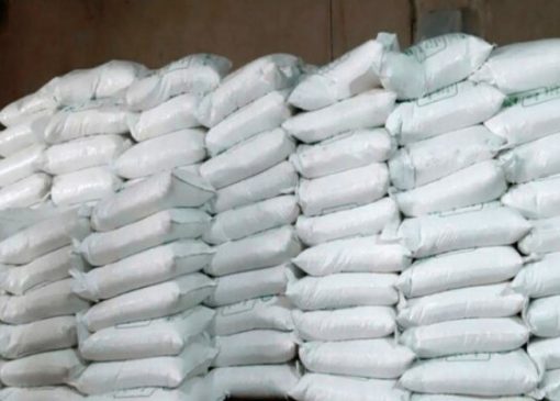 کشف ۲ تن کود شیمیایی خارج از شبکه در رومشکان