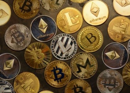 آخرین قیمت رمزارزها/ بیت‌کوین صعود تا پشت مرز ۸۳ هزار دلار و تتر همچنان در مسیر کاهش قیمت