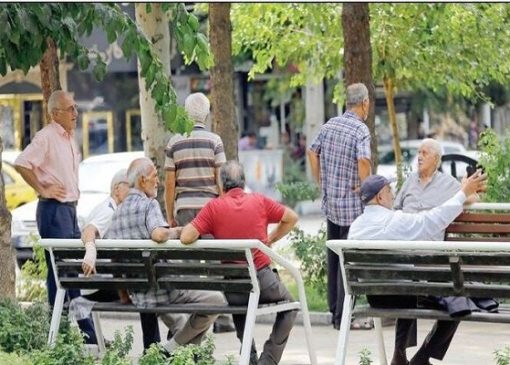 تهران در آستانه سالمندی؛ فرزندآوری را به تأخیر نیندازید