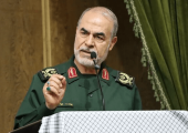 سردار جوانی: تردد در تنگه هرمز فقط با اجازه ایران/ با هر شناور متعلق به دشمن برخورد می‌کنیم