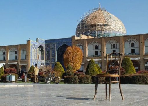 طرح ایجاد موزه خصوصی در زیرزمین مسجد شیخ لطف‌الله روی میز بررسی میراث