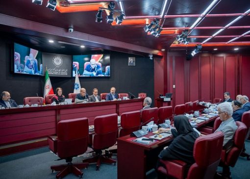 هشدار اتاق تهران به سیاست‌گذاران؛ بلاتکلیفی اقتصادی سمی است