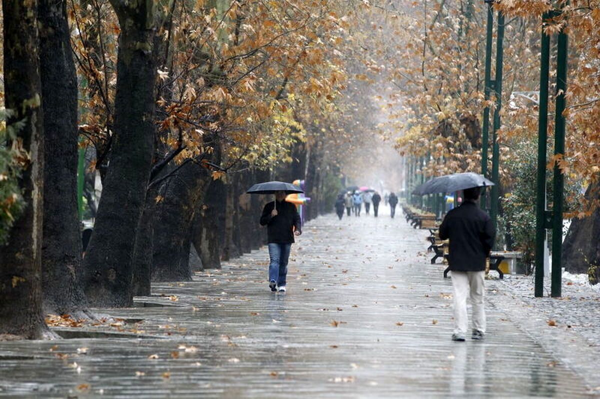 هشدار نارنجی هواشناسی برای شمالغرب کشور/ پیشبینی رگبار و تگرگ برای این مناطق هشدار نارنجی هواشناسی برای شمالغرب کشور/ پیشبینی رگبار و تگرگ برای این مناطق